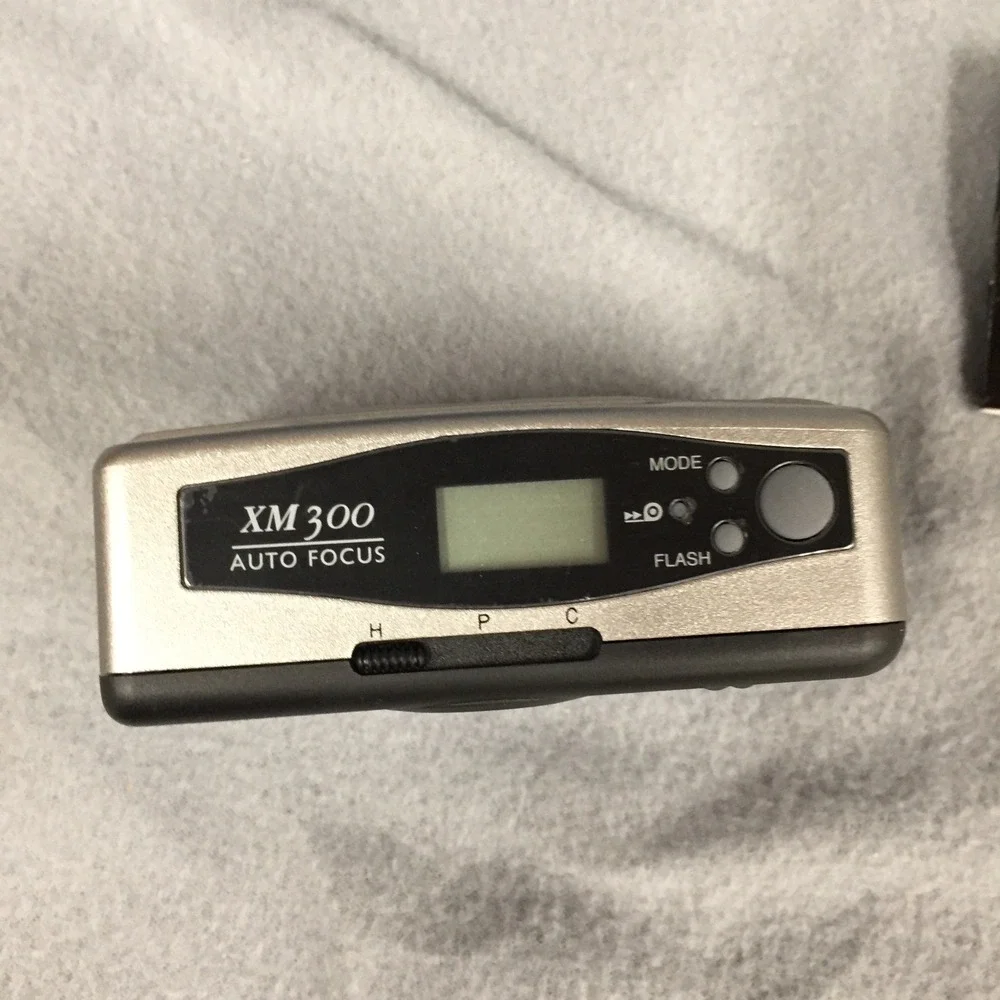 Vivitar XM 300 Auto Focus APS Film Camera‎ Silver Black with Box and Manual